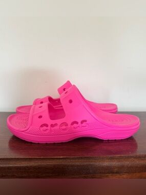 NWOT Crocs Unisex-Adult Baya Slide Sandal Hot Pink Size Women’s 8 Men’s 6